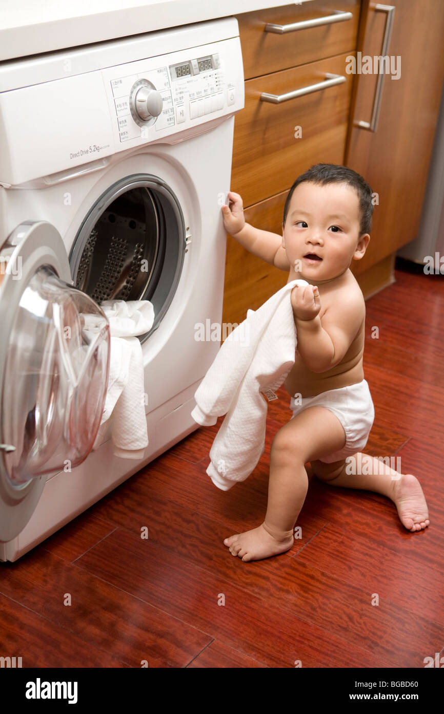Infant diaper sitting on floor hi-res stock photography and images - Alamy