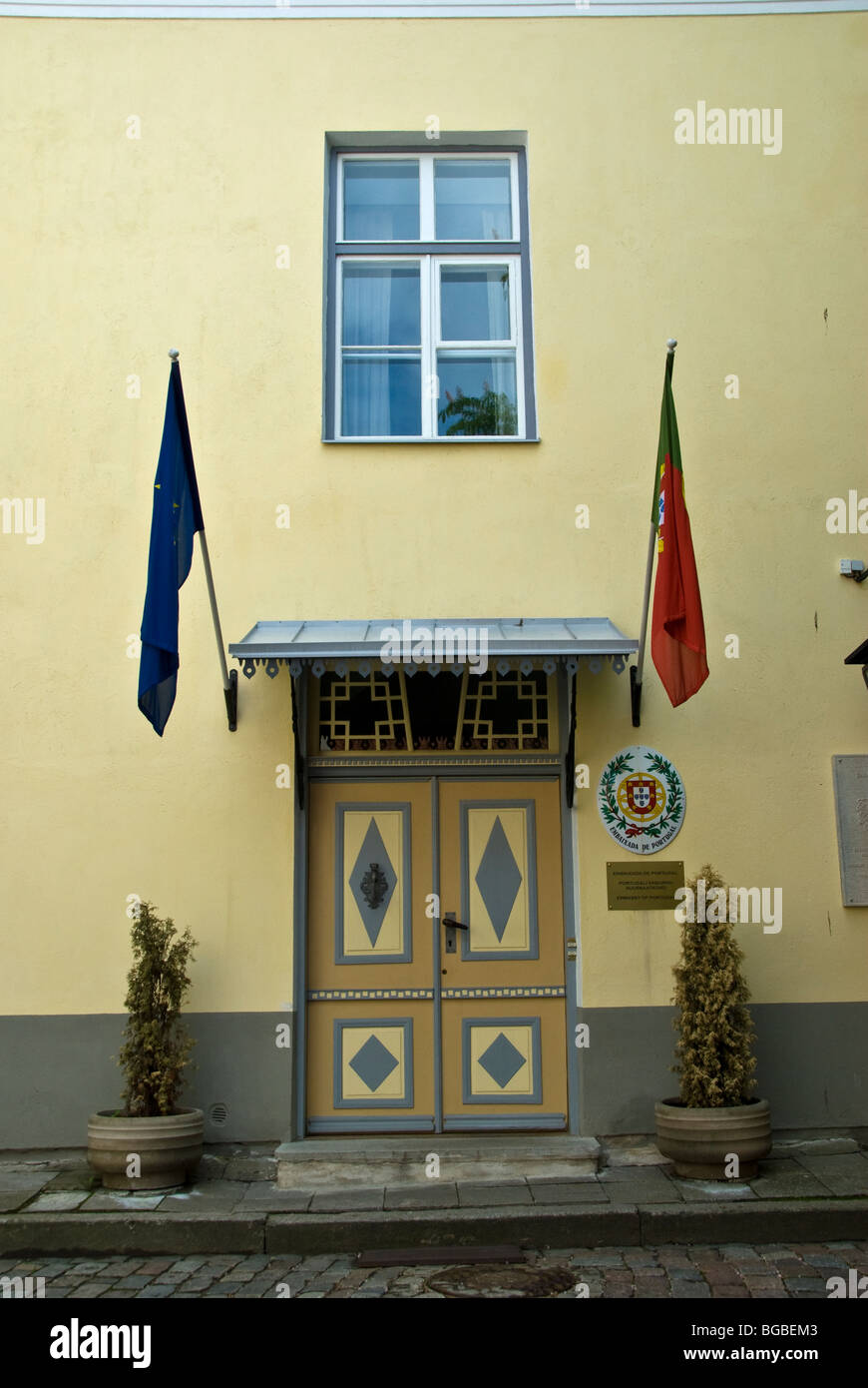 The decorated doorway of the Potuguese Embssy in Tallinn Stock Photo