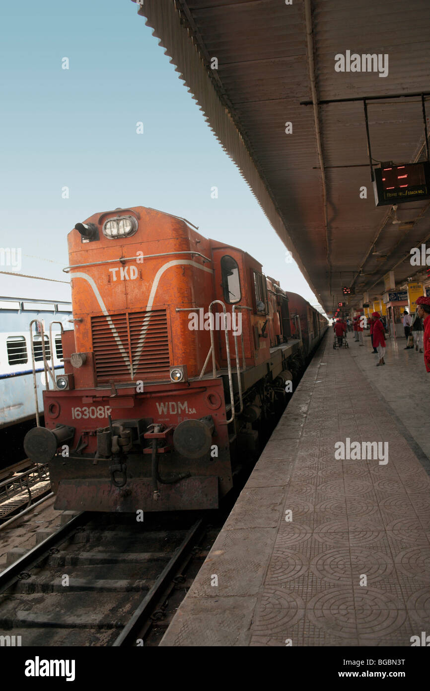 A train Departing from Jaipur Station towards Ajmer, Pushkar fair, Rajasthan India. Stock Photo