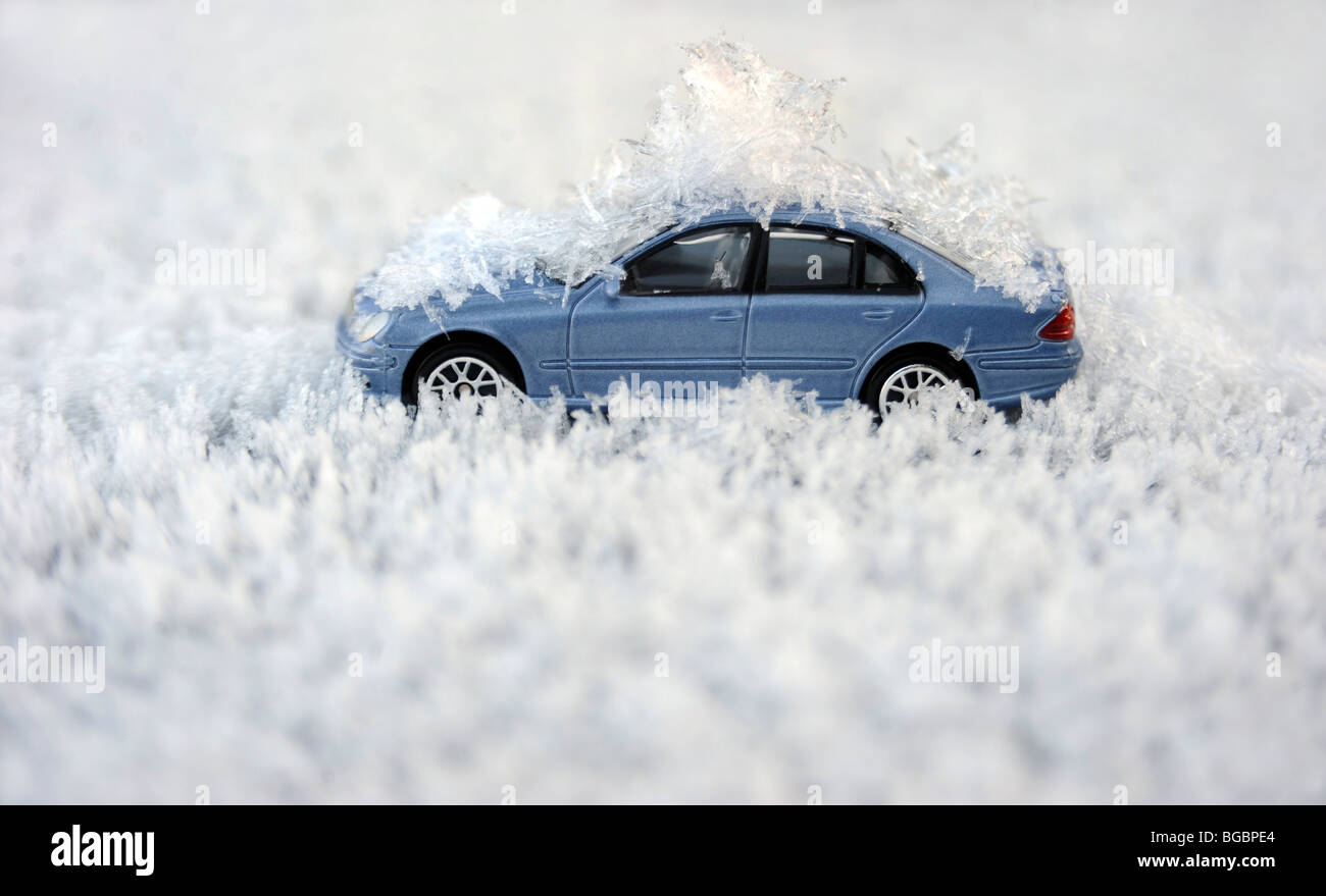 MODEL CAR IN FROSTY CONDITIONS Stock Photo