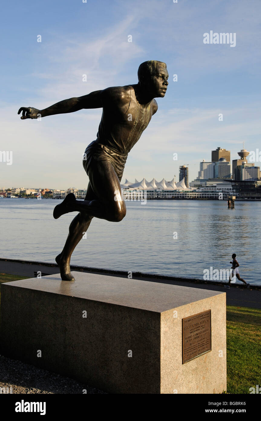 Harry winston statue stanley park hi-res stock photography and images ...