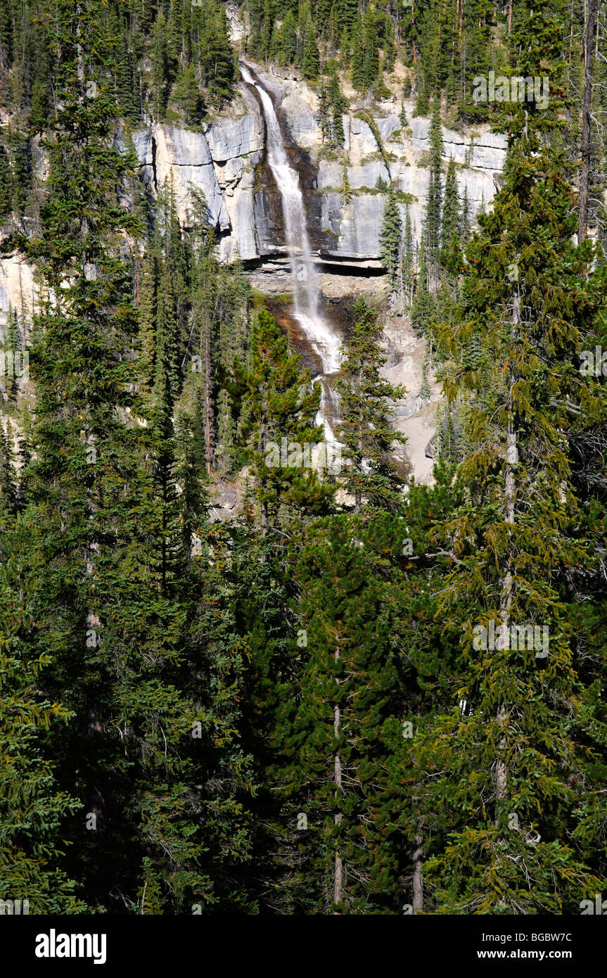 Bridal veil falls banff national hires stock photography and images