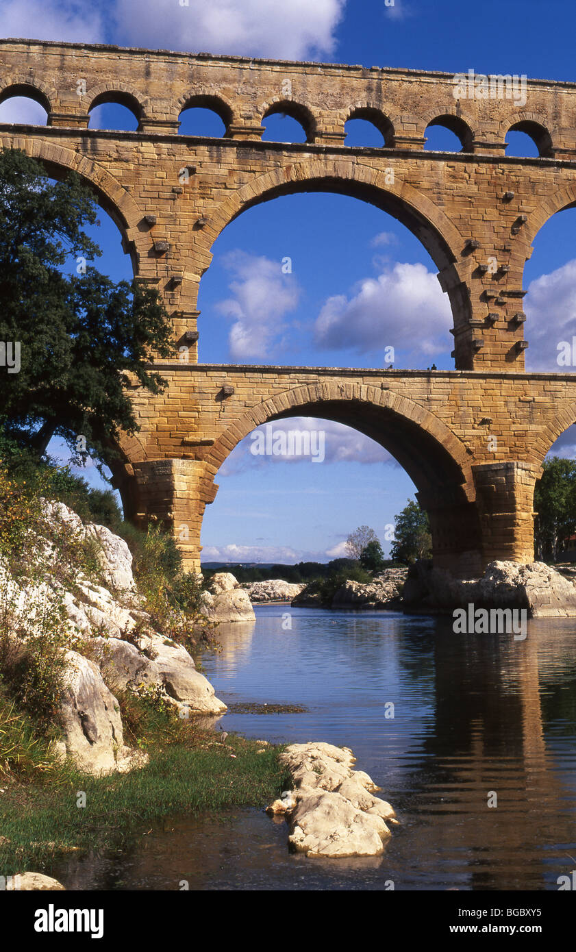 Gard provencal hi-res stock photography and images - Alamy