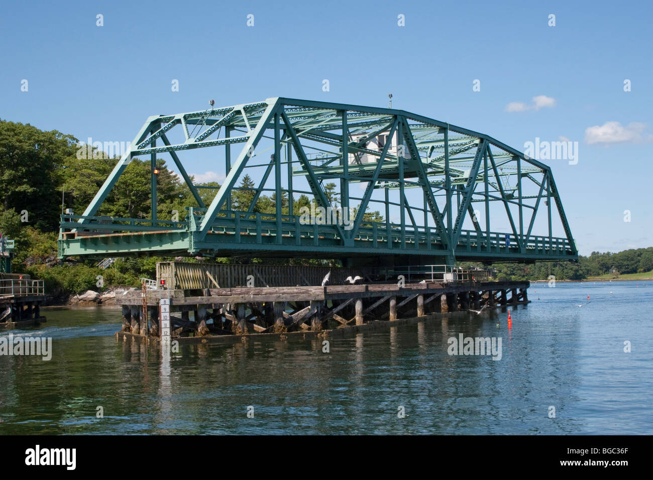 The Southport Swing Bridge in The Townsend Gut, Boothbay, Maine Stock Photo