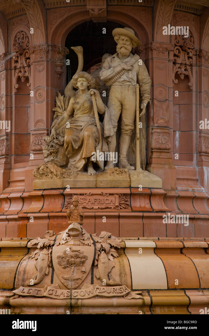 Detail of the Doulton Fountain in Glasgow Green Stock Photo Alamy