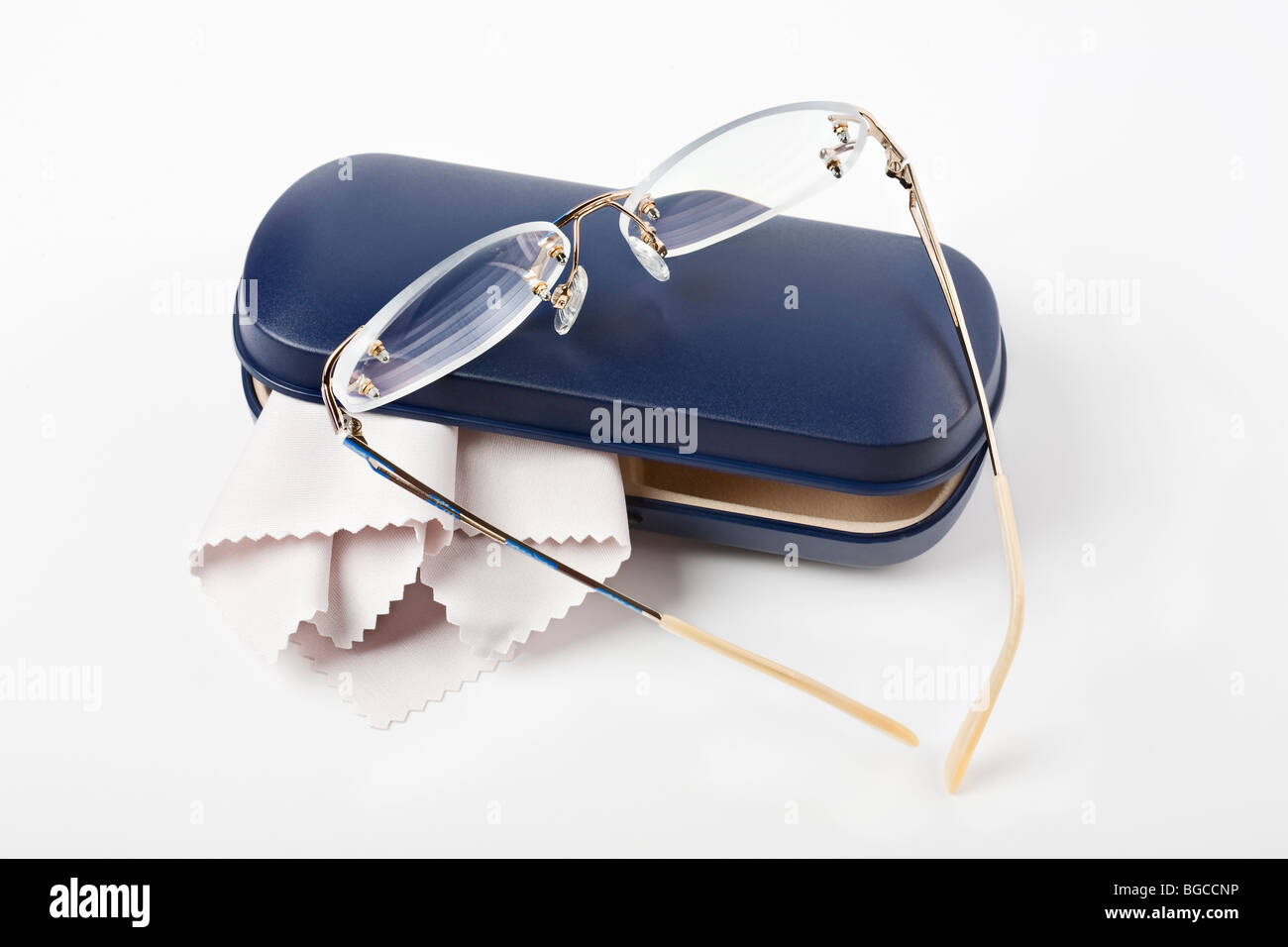 Spectacles , cleaning cloth and blue case Stock Photo Alamy