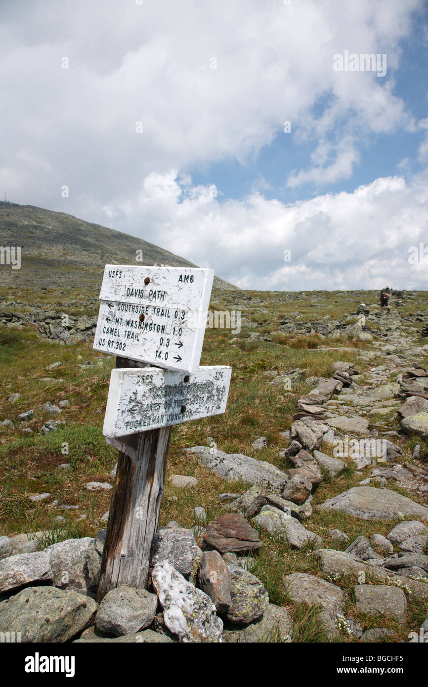 Mount washington observatory wind hi-res stock photography and images ...