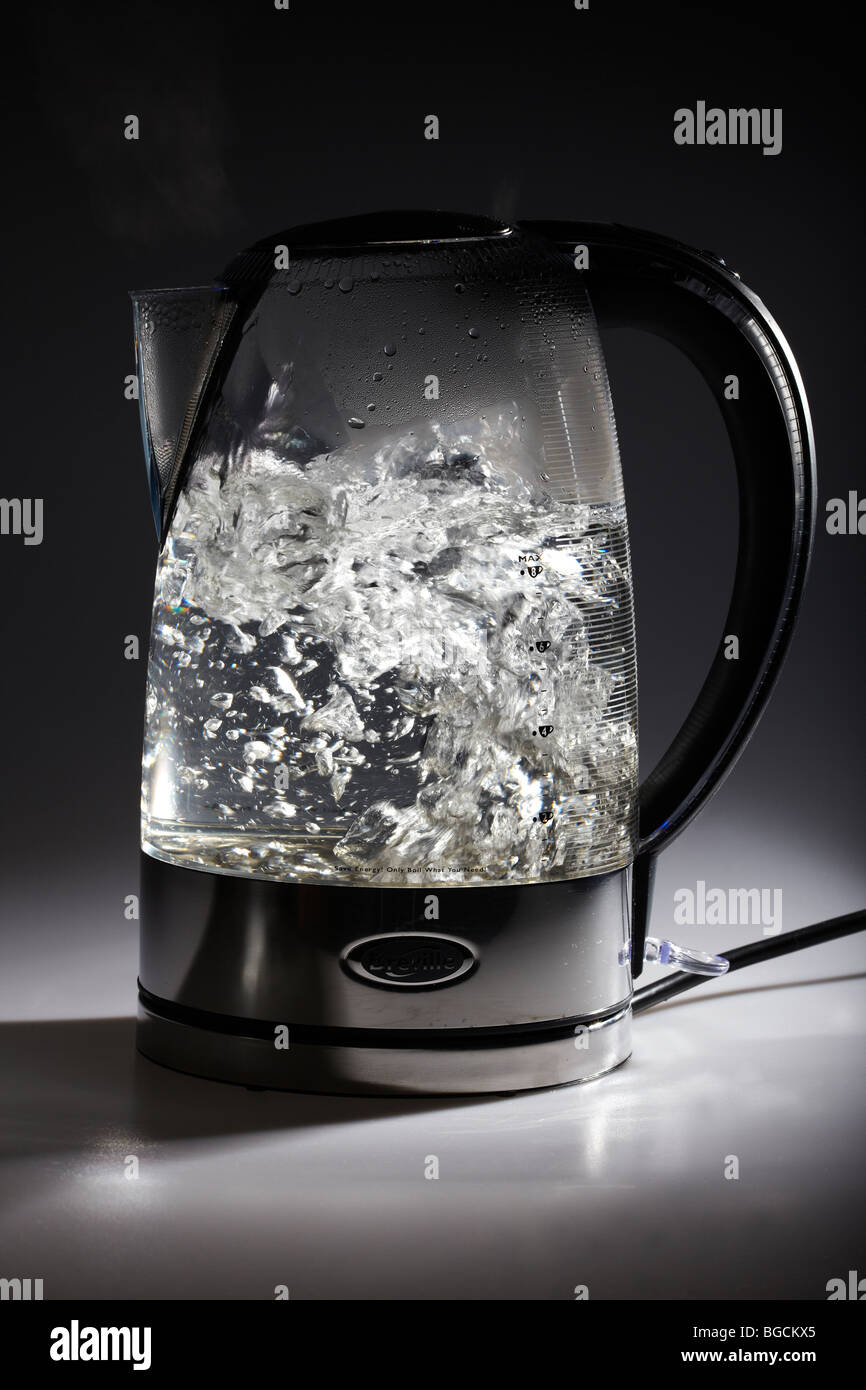 Kettle boiling steam hires stock photography and images Alamy