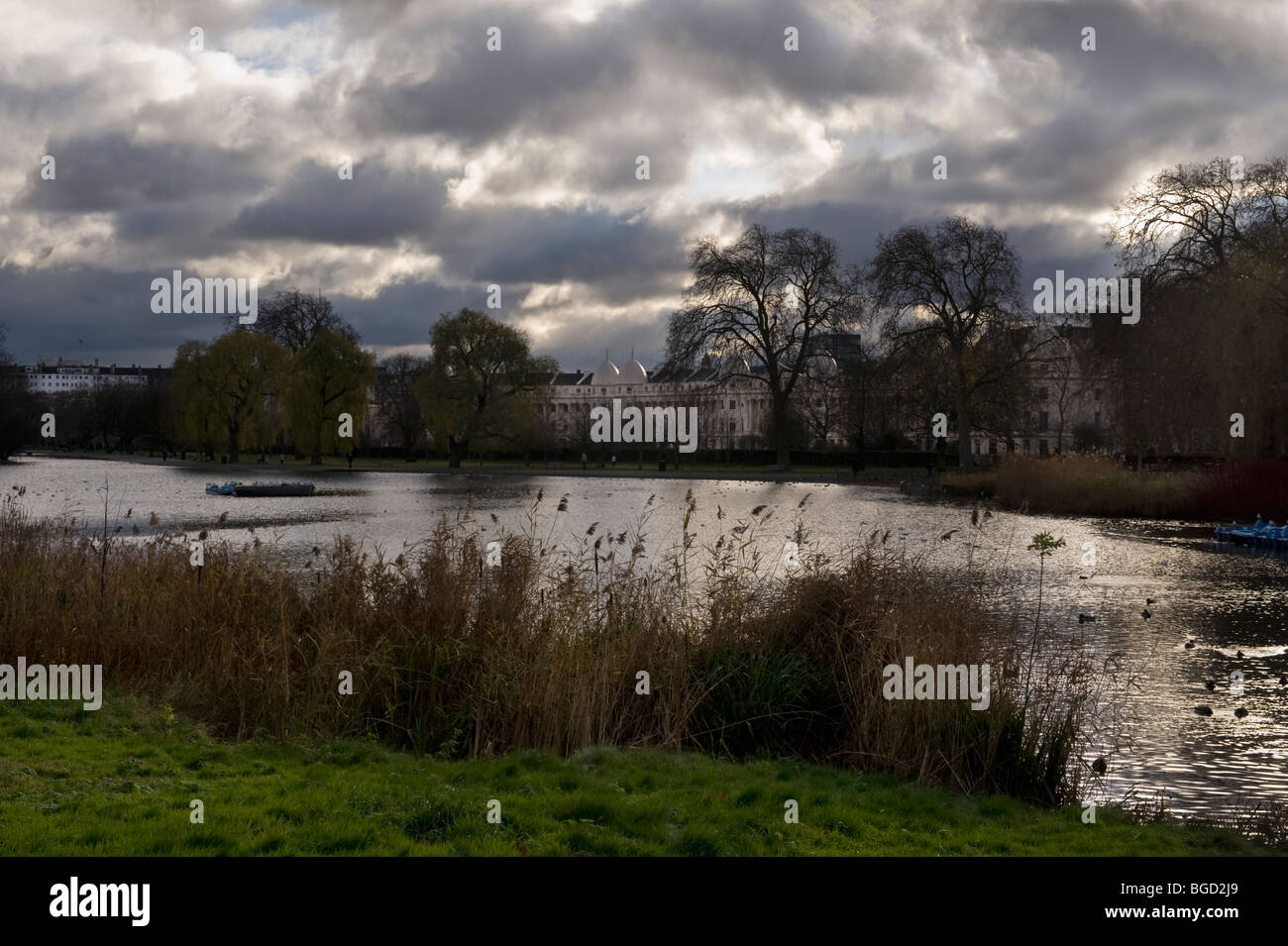 A view of Regents Park Lake and cloud formation in Winter weather Stock