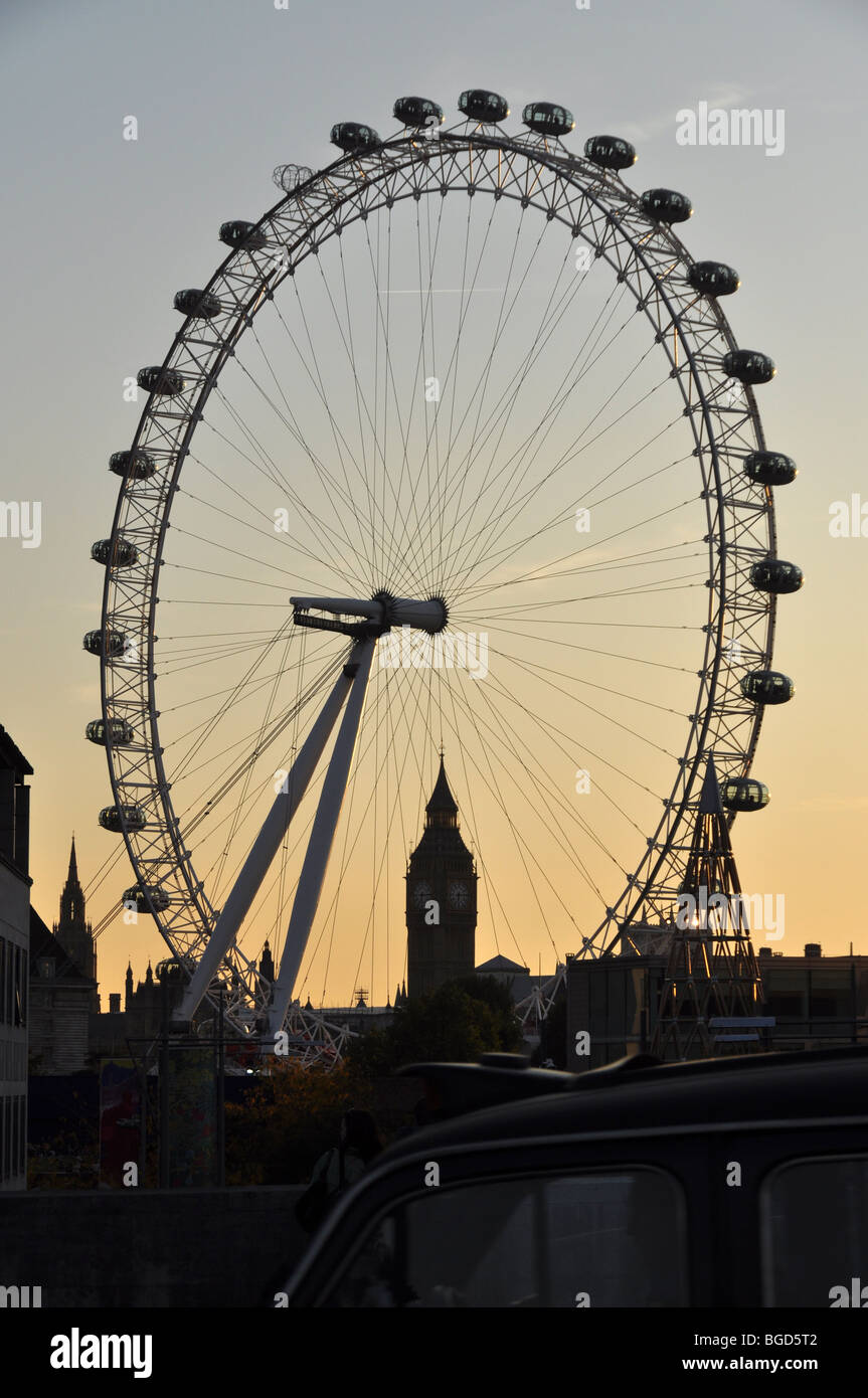 The London Eye viewed from Waterloo Bridge Stock Photo