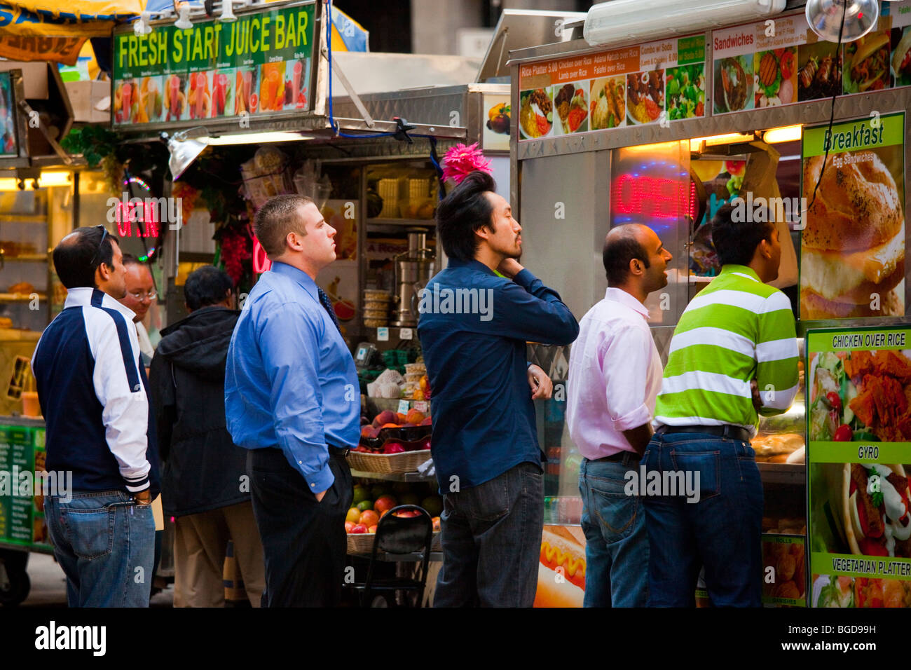 Halal street food vendor in Downtown Manhattan, New York City Stock