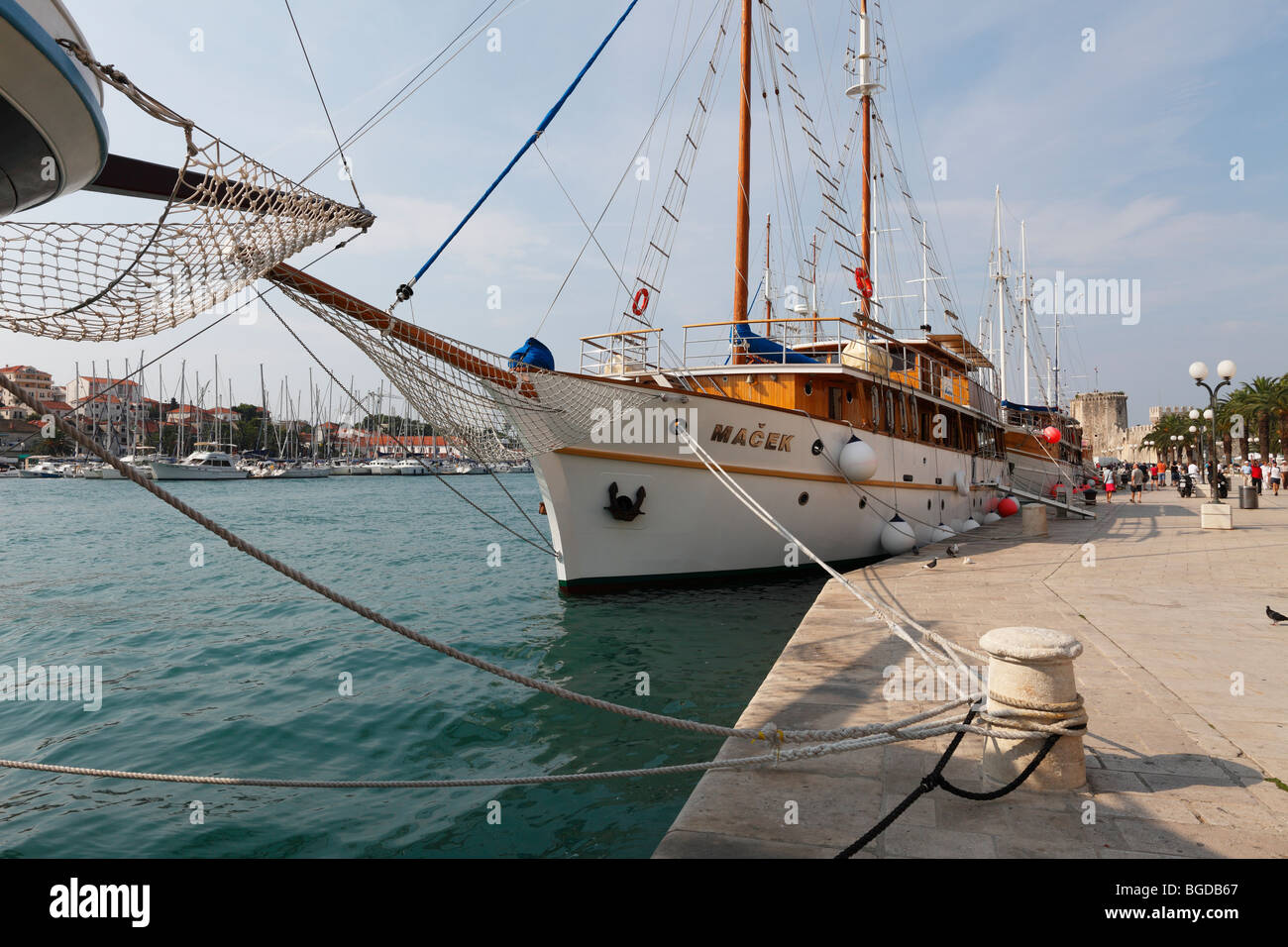 Europe sailing hires stock photography and images Alamy