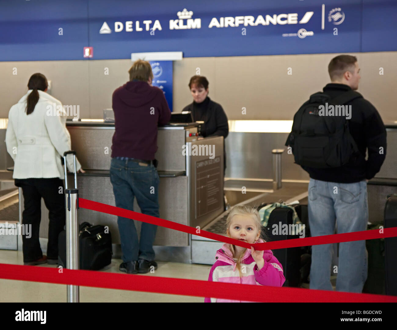 Ticket Counter at Detroit Metro Airport Stock Photo Alamy