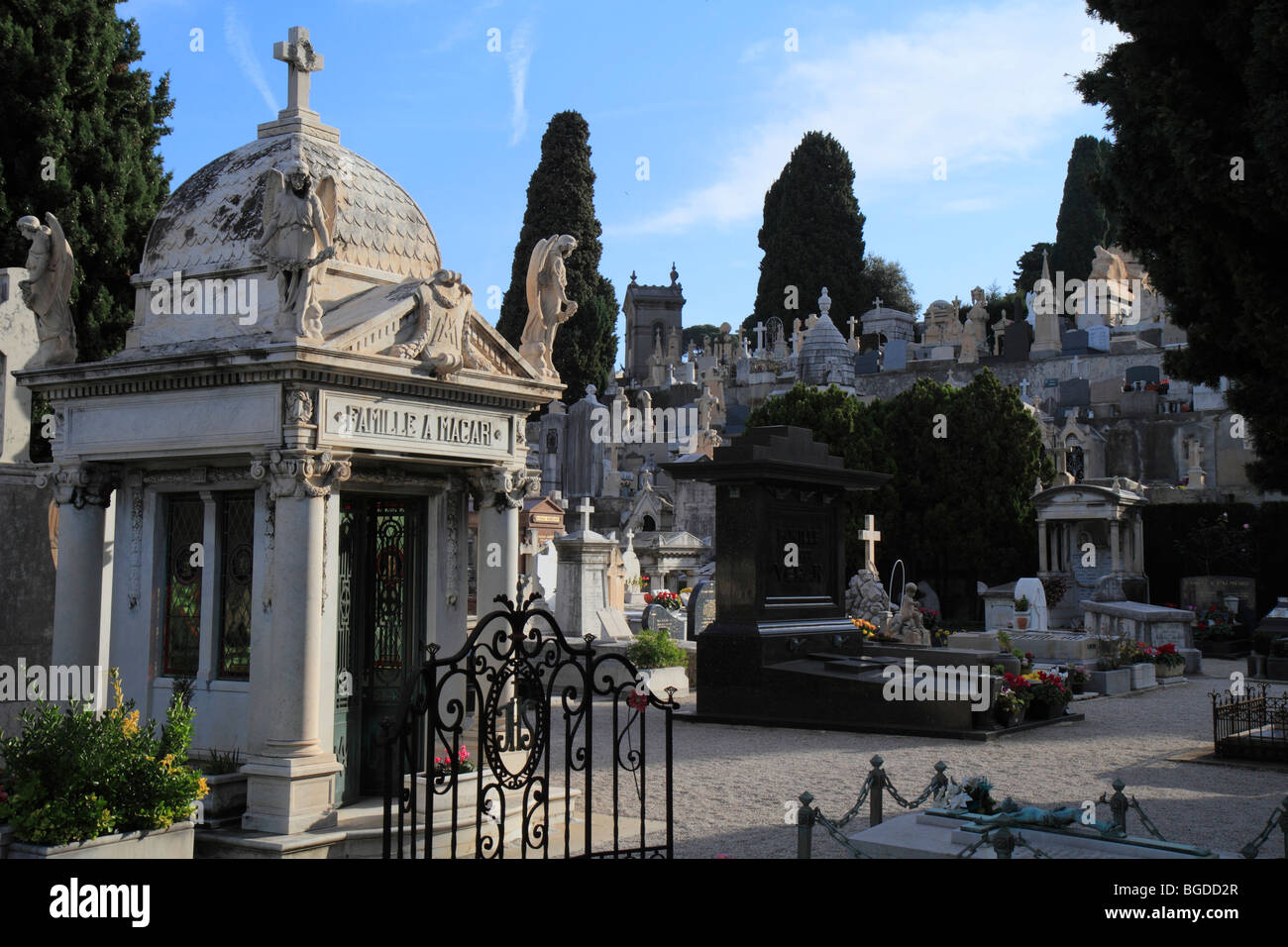 Cimetière du Vieux Château cemetery, Nice, Alpes Maritimes, Région Provence-Alpes-Côte d'Azur, Southern France, France, Europe Stock Photo