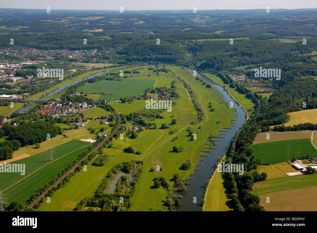 Aerial photo, Hattingen, city border to Essen, Ruhr river bend, Ruhr