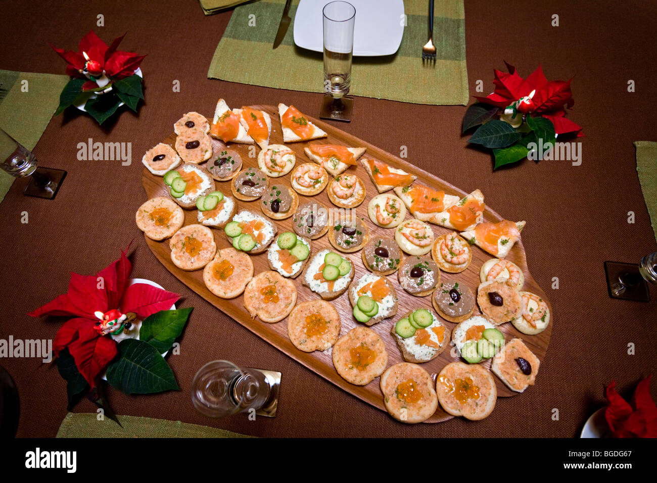 Appetizers on a platter (France). Amuse-gueules sur un plateau (France). Stock Photo