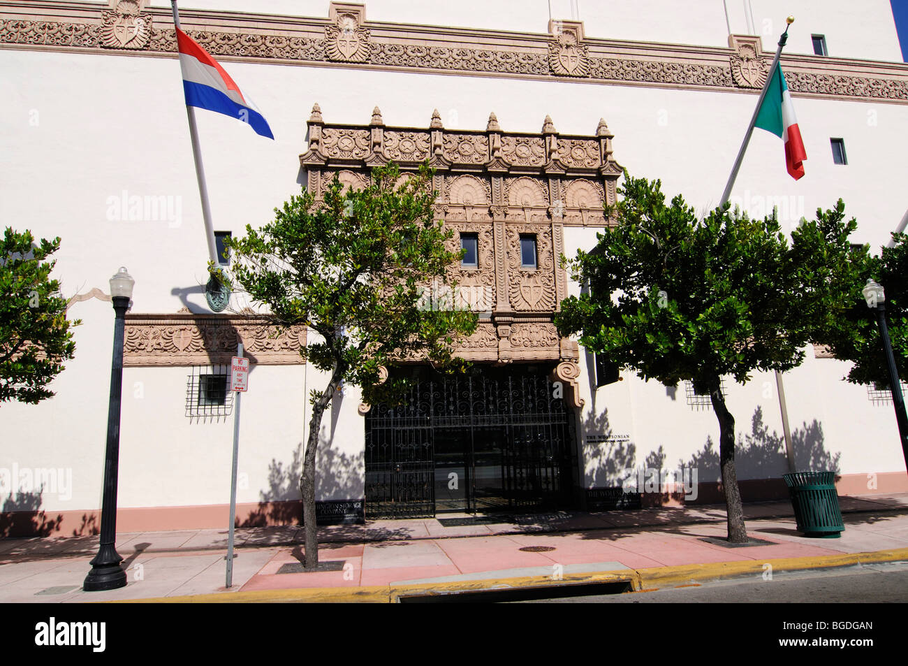 Art deco museum miami hires stock photography and images Alamy