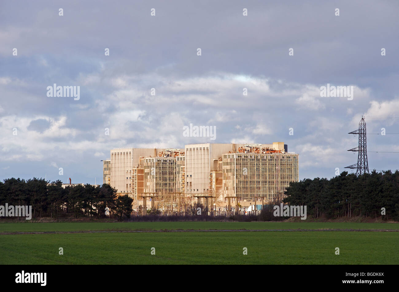 National grid power station hi-res stock photography and images - Alamy