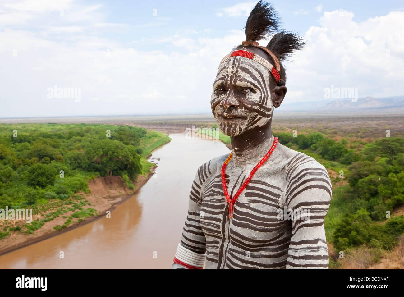 Tribal body painting hi-res stock photography and images - Alamy