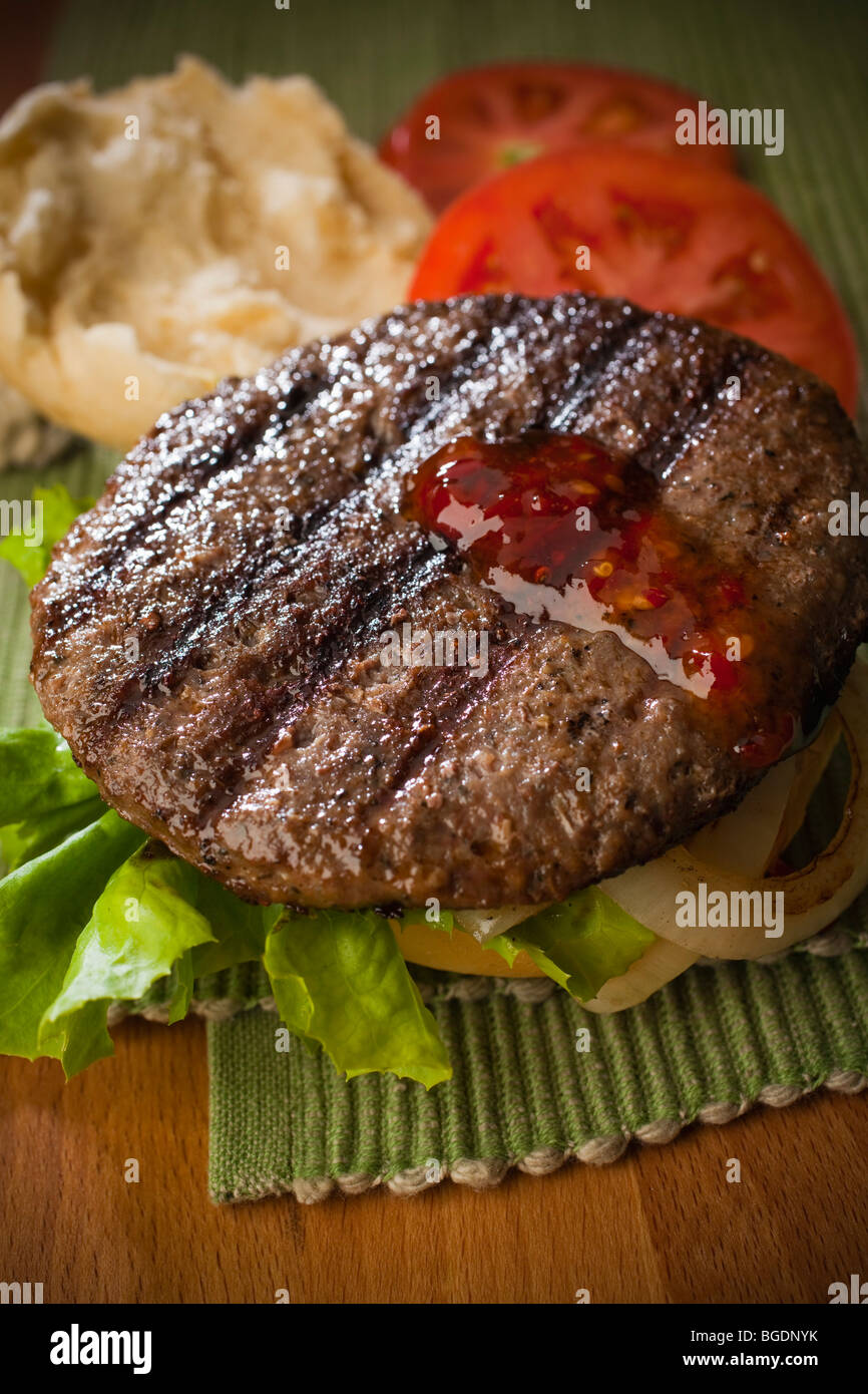 Lamb burger relish hi-res stock photography and images - Alamy
