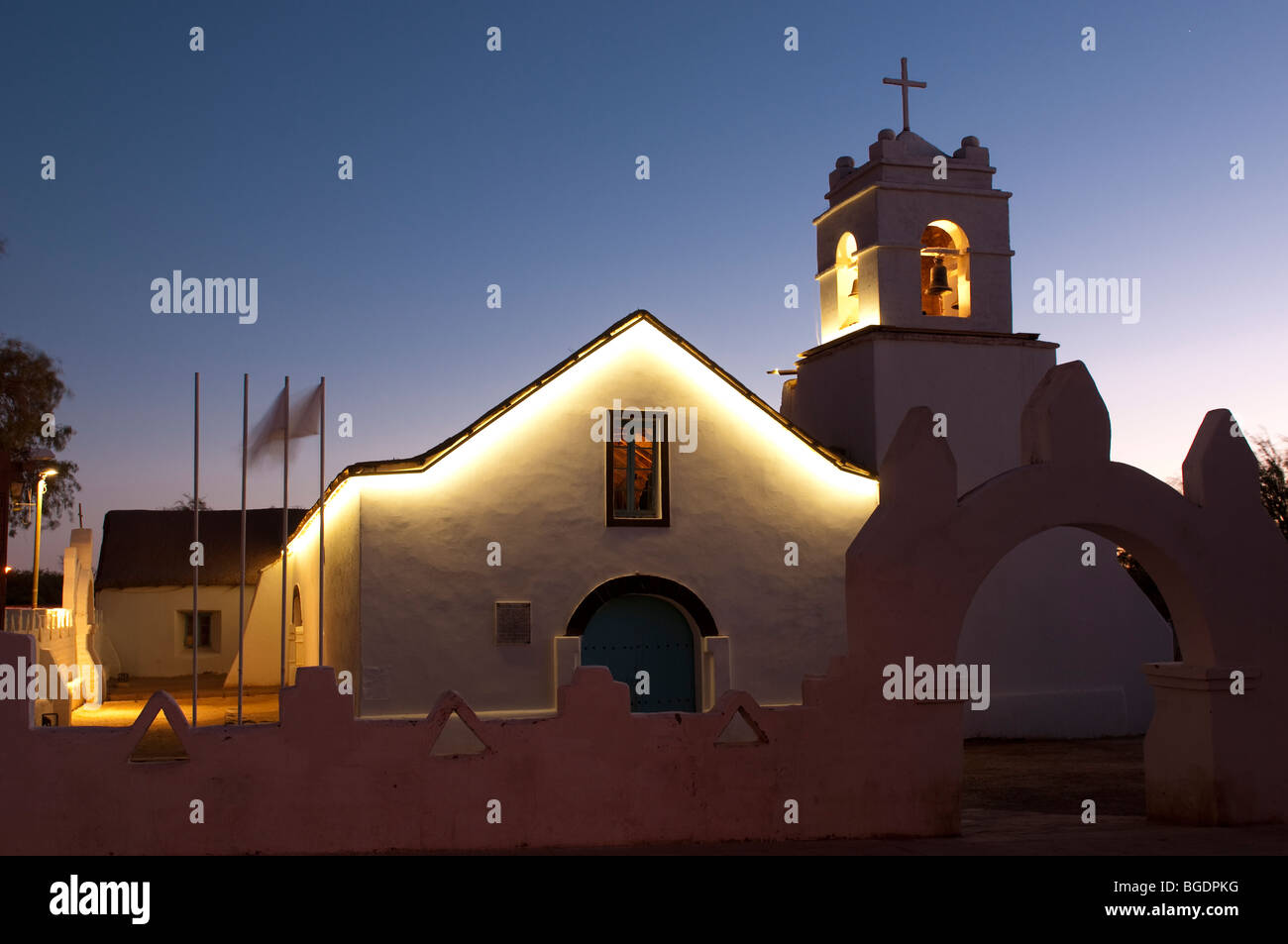 Iglesia san pedro hi-res stock photography and images - Alamy