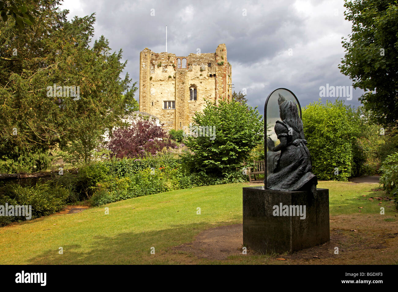 Alice Through The Looking Glass statue in Castle Grounds, Guildford, Surrey, England Stock Photo