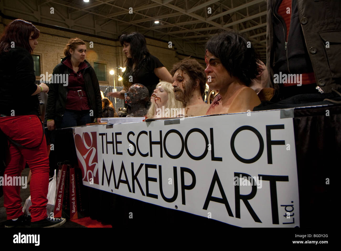 school of makeup artist banner Stock Photo - Alamy