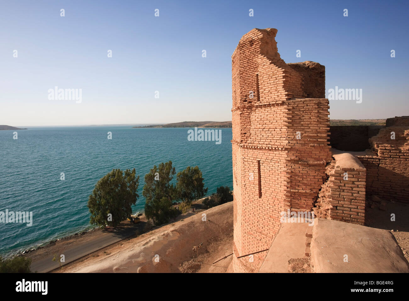 Syria, Euphrates river , Ath Thaura, Lake Al-Assad and Qalaat Jaabar Castle Stock Photo