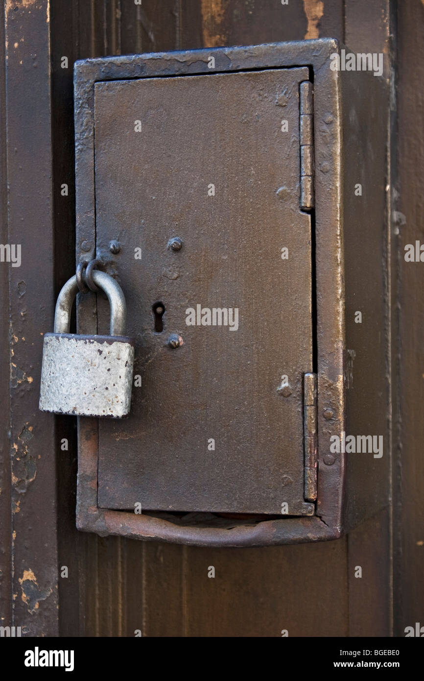 Locked box hires stock photography and images Alamy