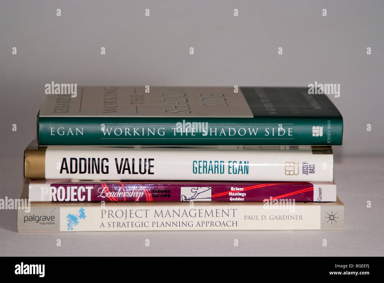 Coloured text books hi-res stock photography and images - Alamy