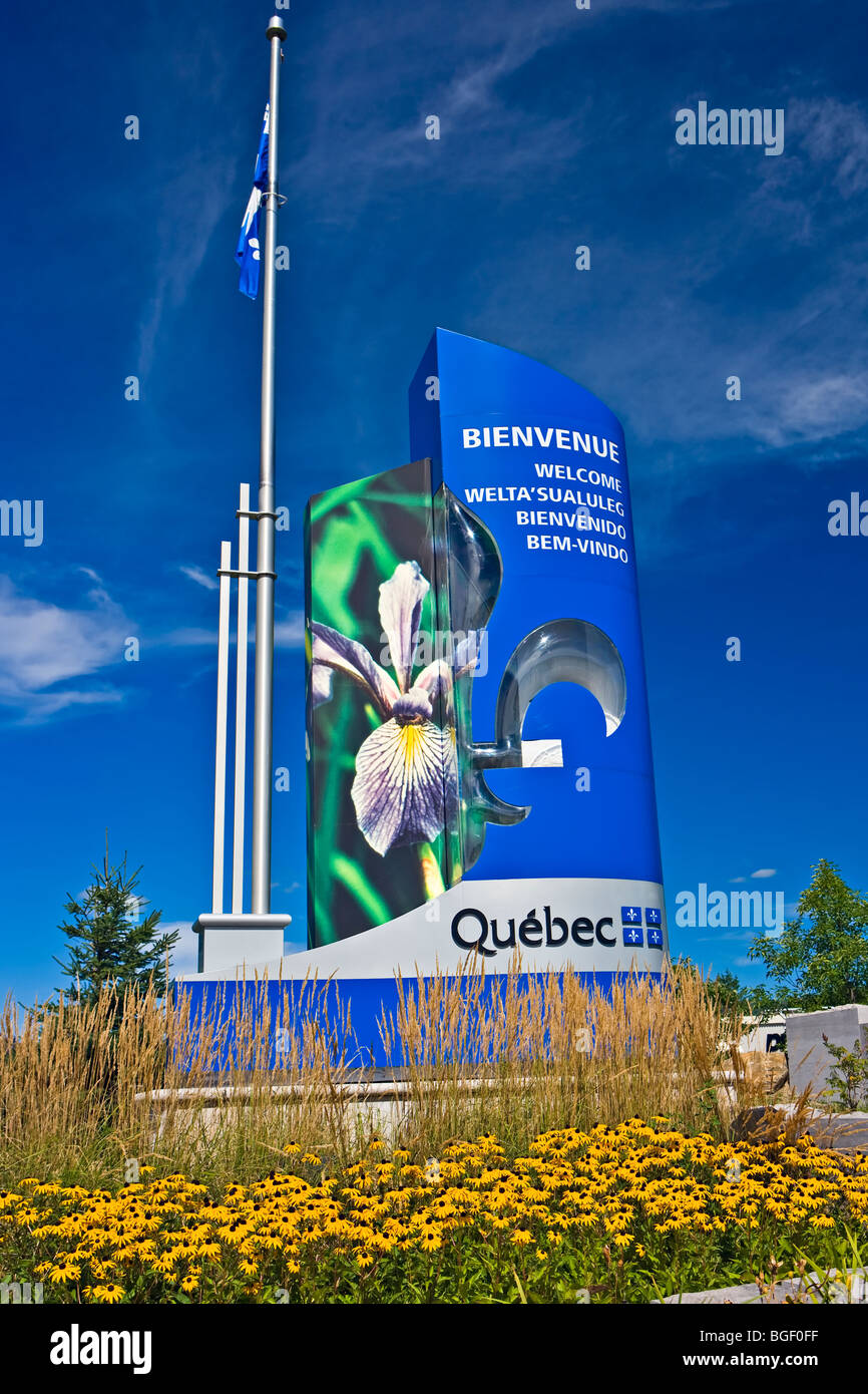 Welcome sign at the Quebec end of the J.C. Van Horne Bridge in Pointe-a-la-Croix, Gaspesie, Gaspesie Peninsula, Bay of Chaleur, Stock Photo