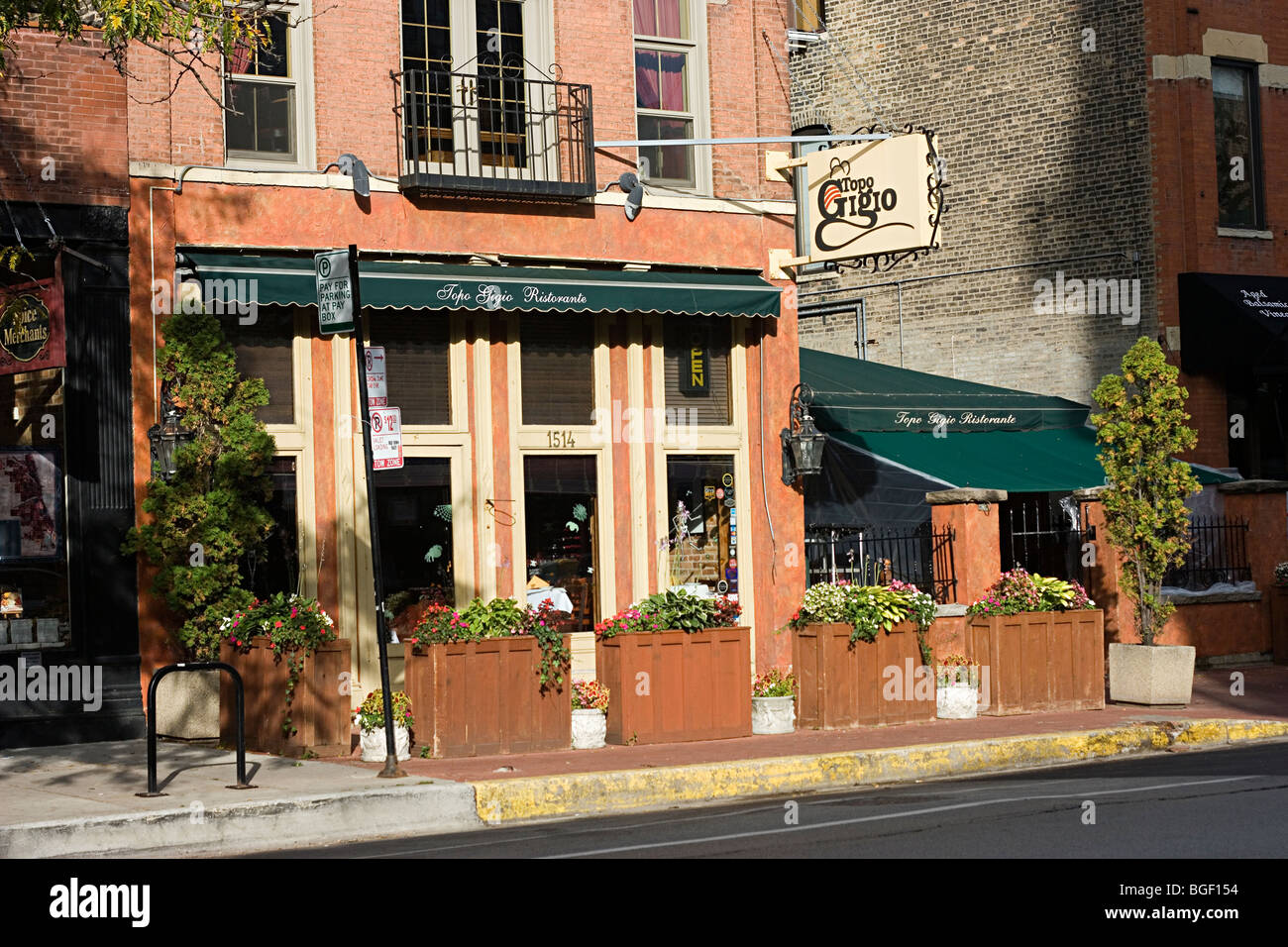 Topo Gigio Ristorante on N. Wells Street in Old Town triangle Chicago Stock Photo