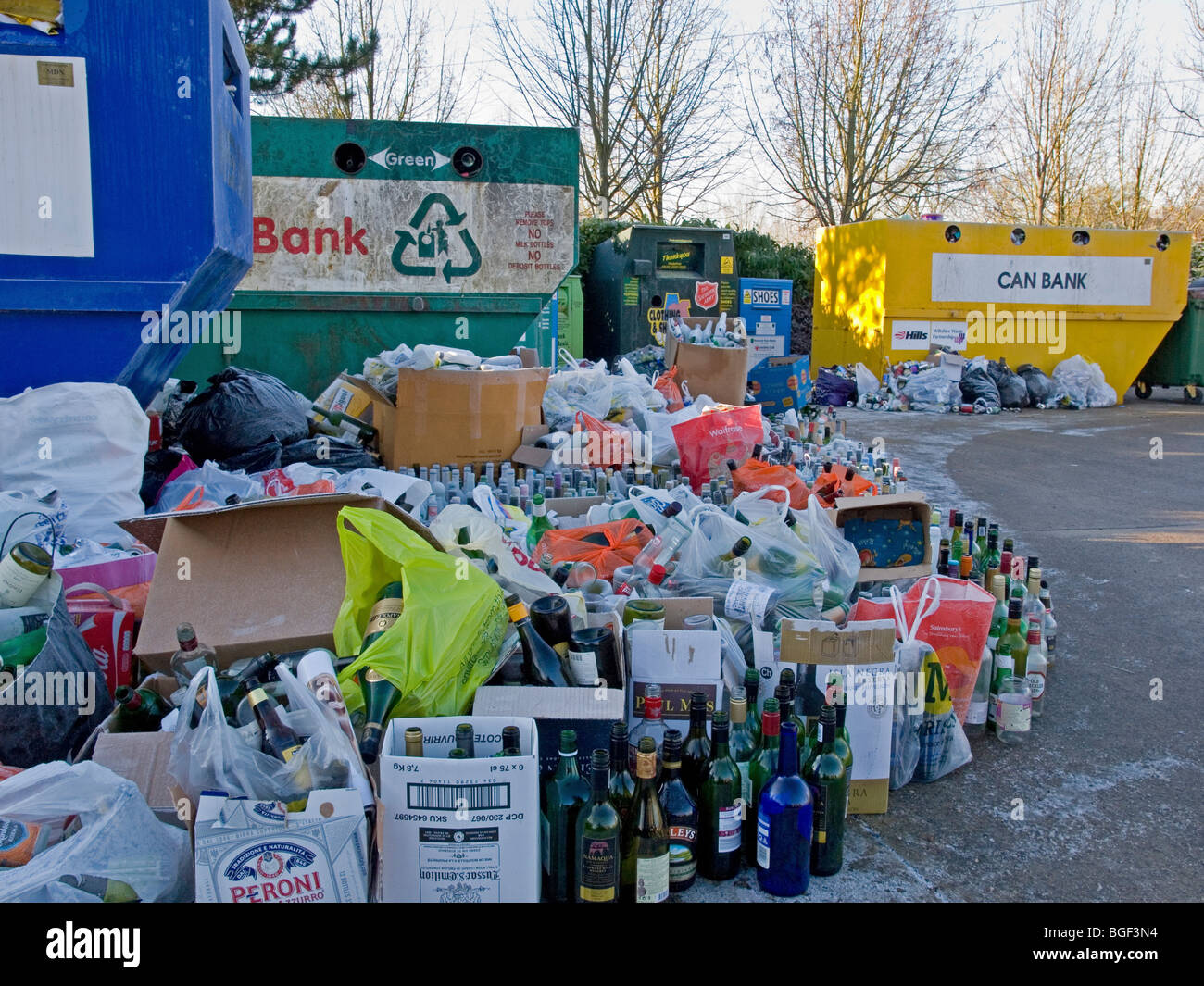 Recycle hi-res stock photography and images - Alamy