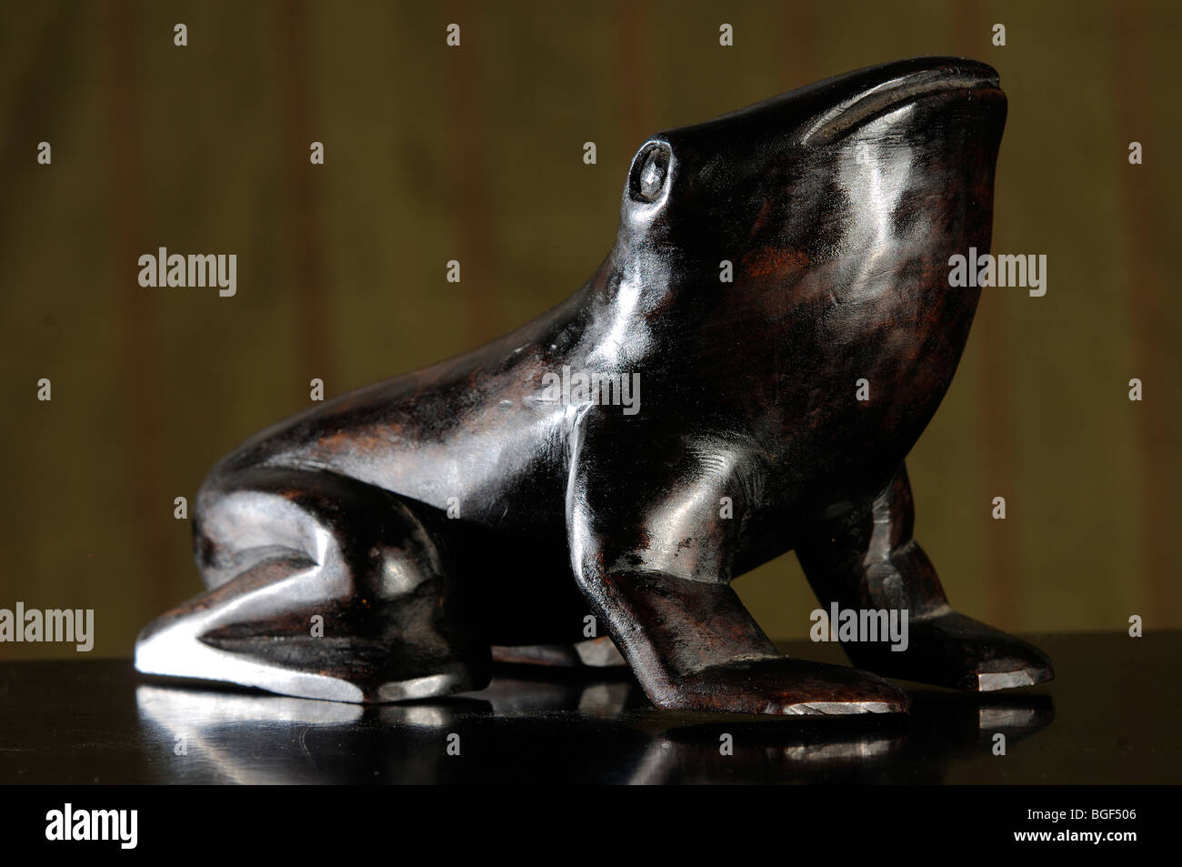 carved wooden frog from Bontoc, Northern Luzon, Philippines Stock Photo