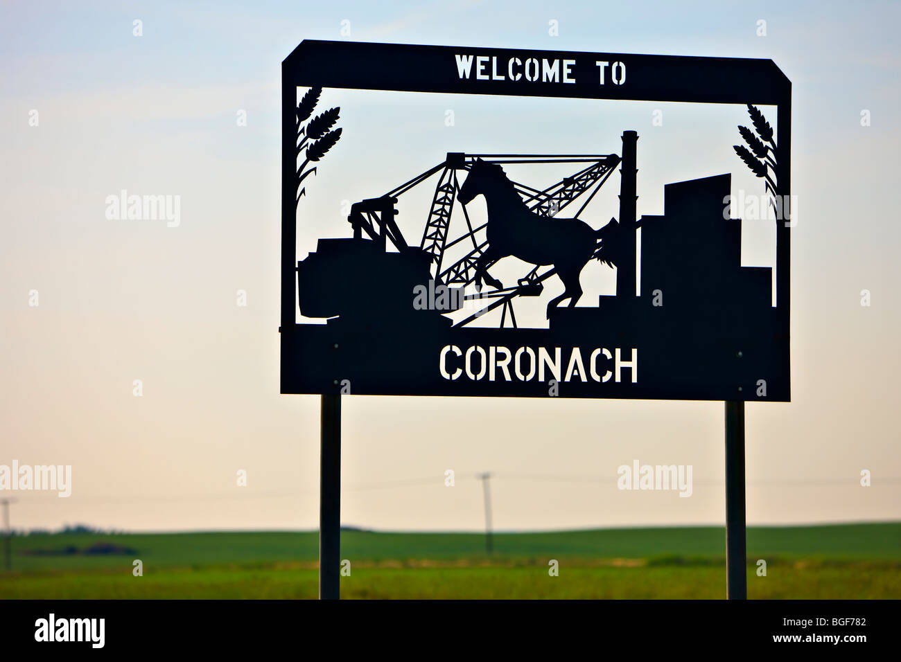 Welcome sign in the town of Coronach in the Big Muddy Badlands regions of Southern Saskatchewan, Canada. Stock Photo