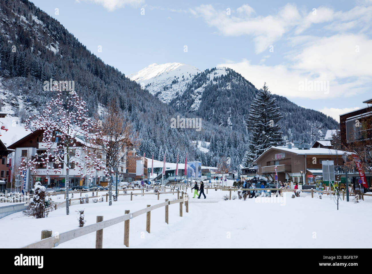 Town centre covered with snow in the Alpine ski resort in mid winter. St Anton am Arlberg, Tyrol, Austria, Europe. Stock Photo