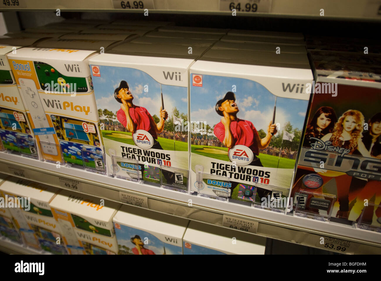 The Tiger Woods PGA Tour 10 videogame for the Nintendo Wii on sale at Toys R Us in New York Stock Photo