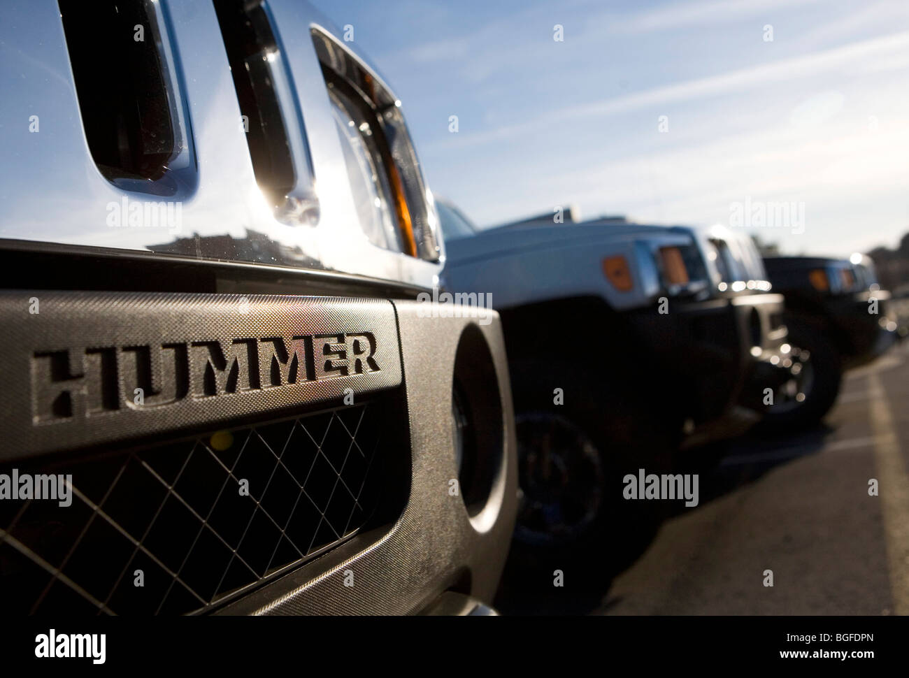 Hummer logo hi-res stock photography and images - Alamy