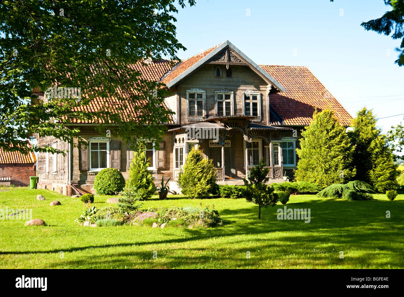 Traditional Zulawy farm house at Palczewo, Pomerania, Poland Fachwerkhaus, Palschau, Polen
