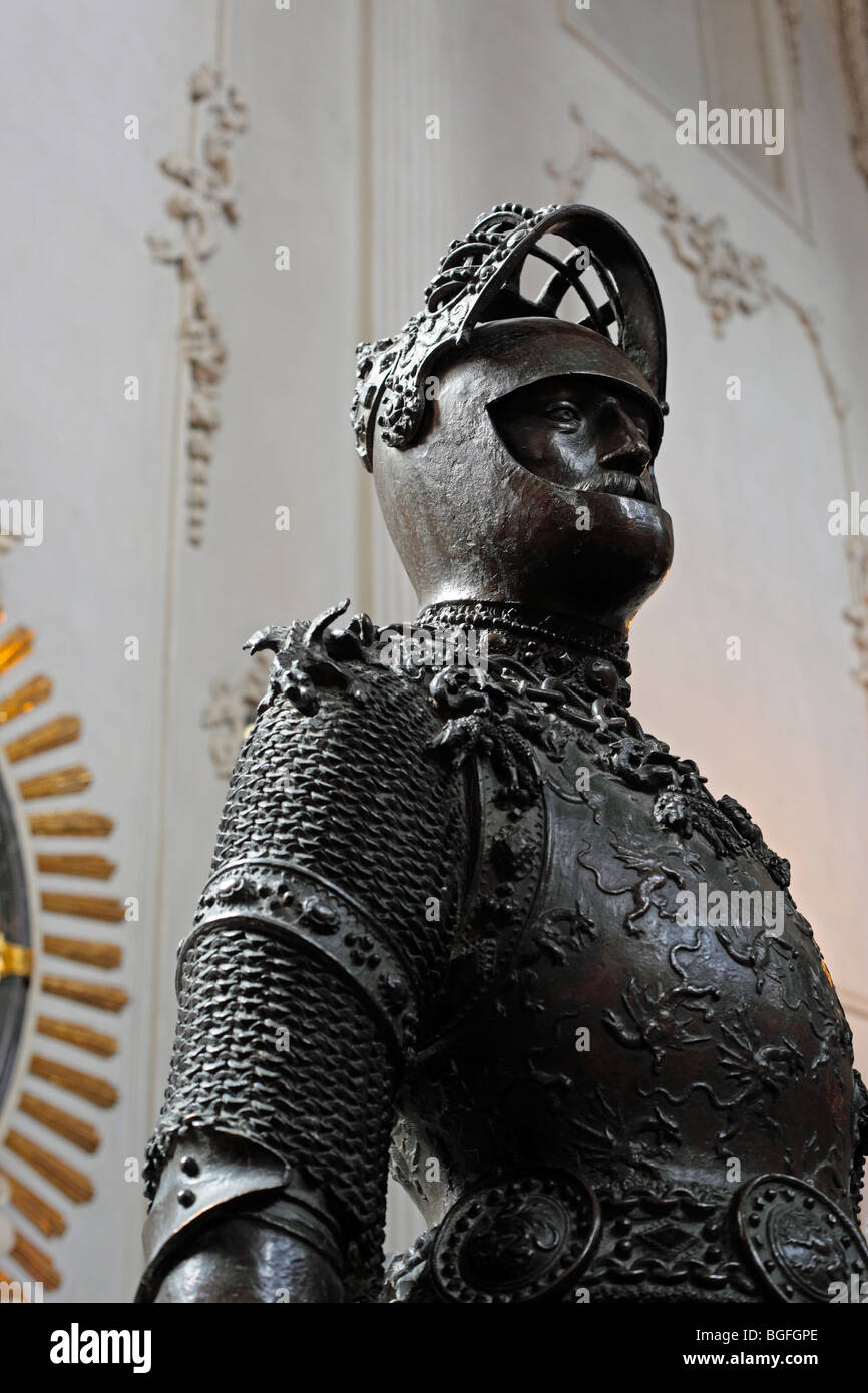 Bronze statue of King Arthur (16 century), Hofkirche, Innsbruck, Tyrol