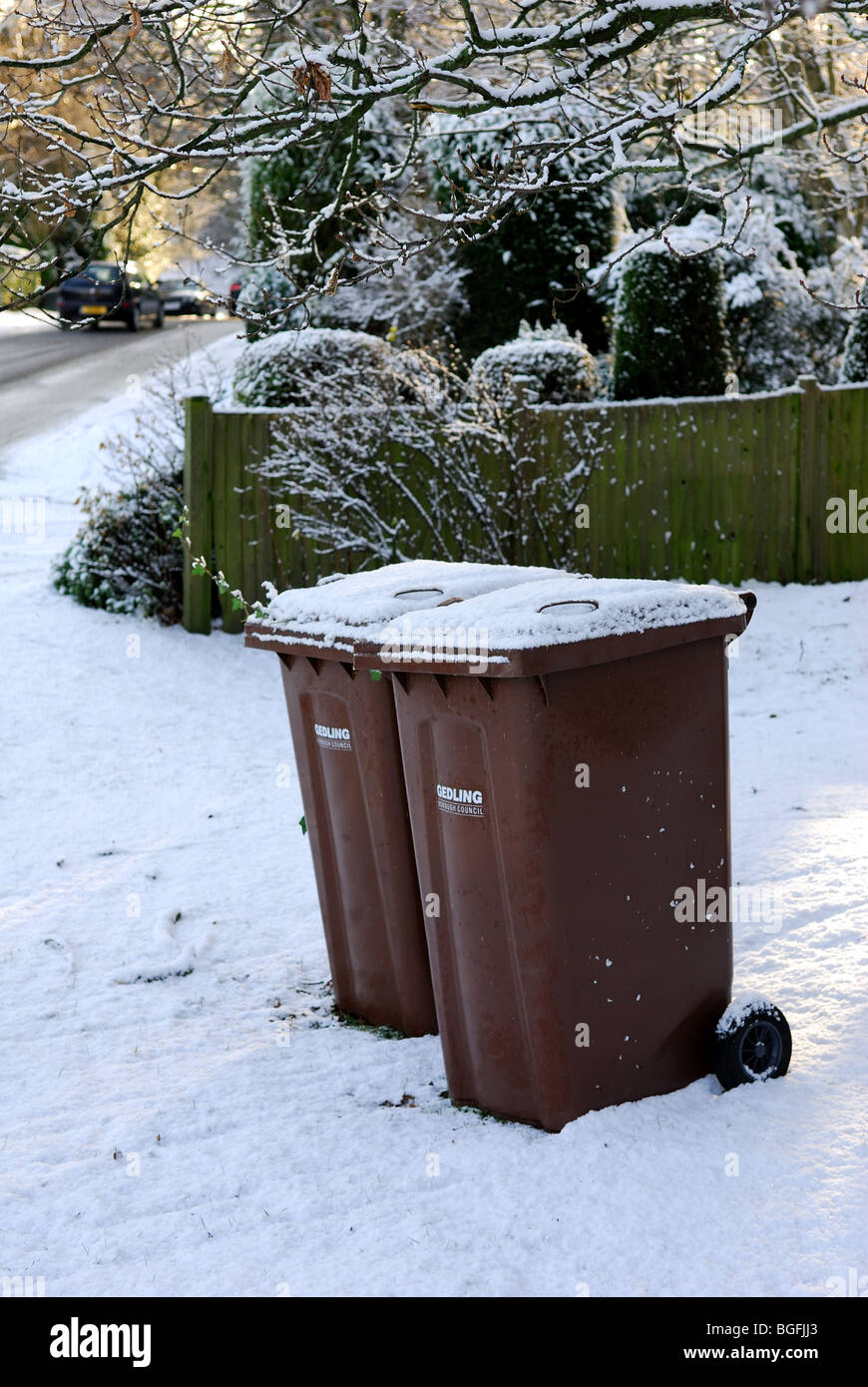 Wheelie Bins Garden High Resolution Stock Photography and Images - Alamy
