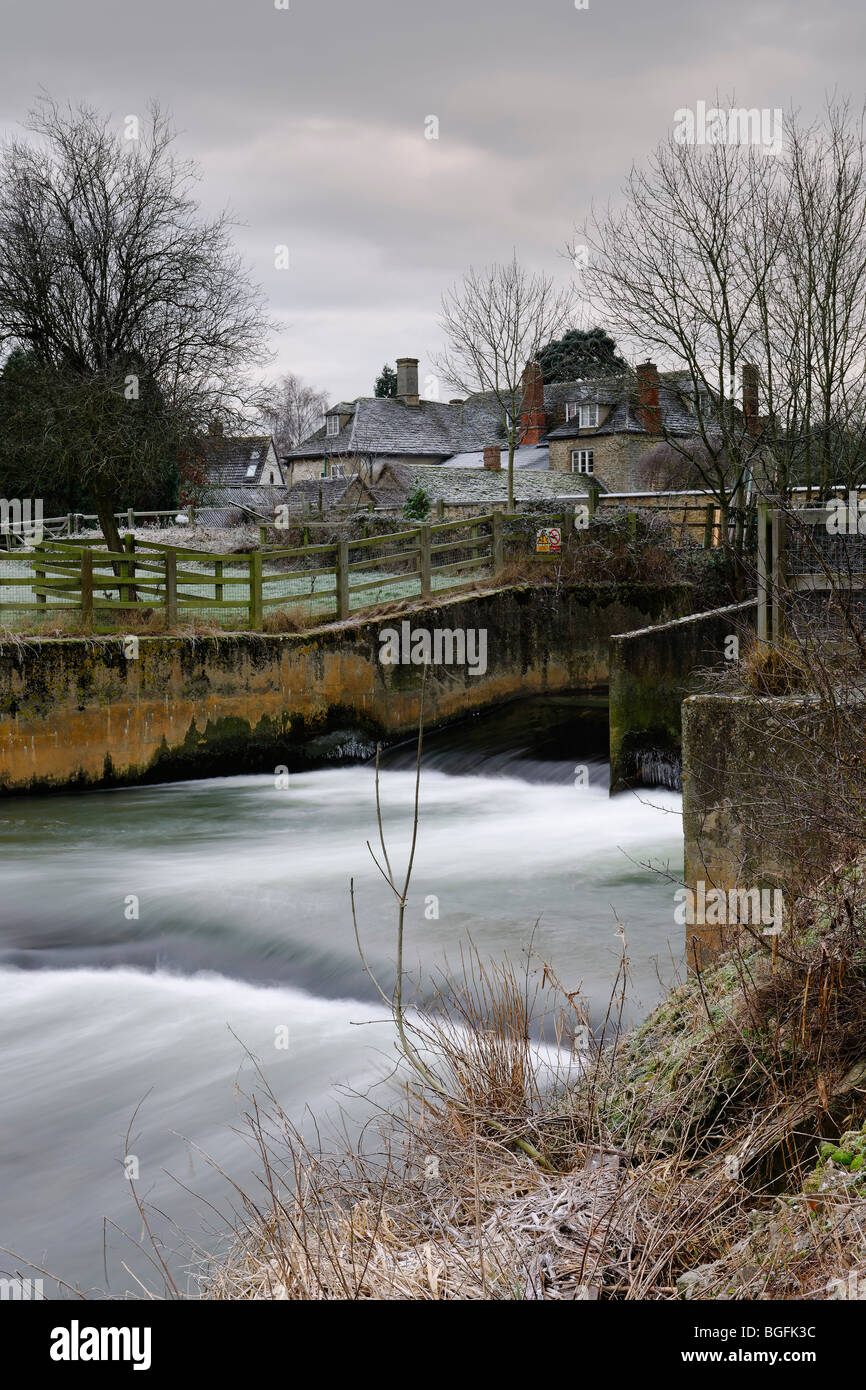Winter Weir, River Avon - Great Somerford - England. Stock Photo