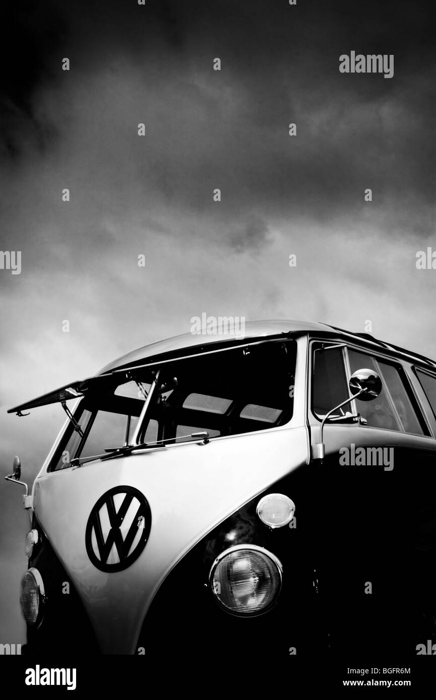 Retro camper Black and White Stock Photos & Images Alamy