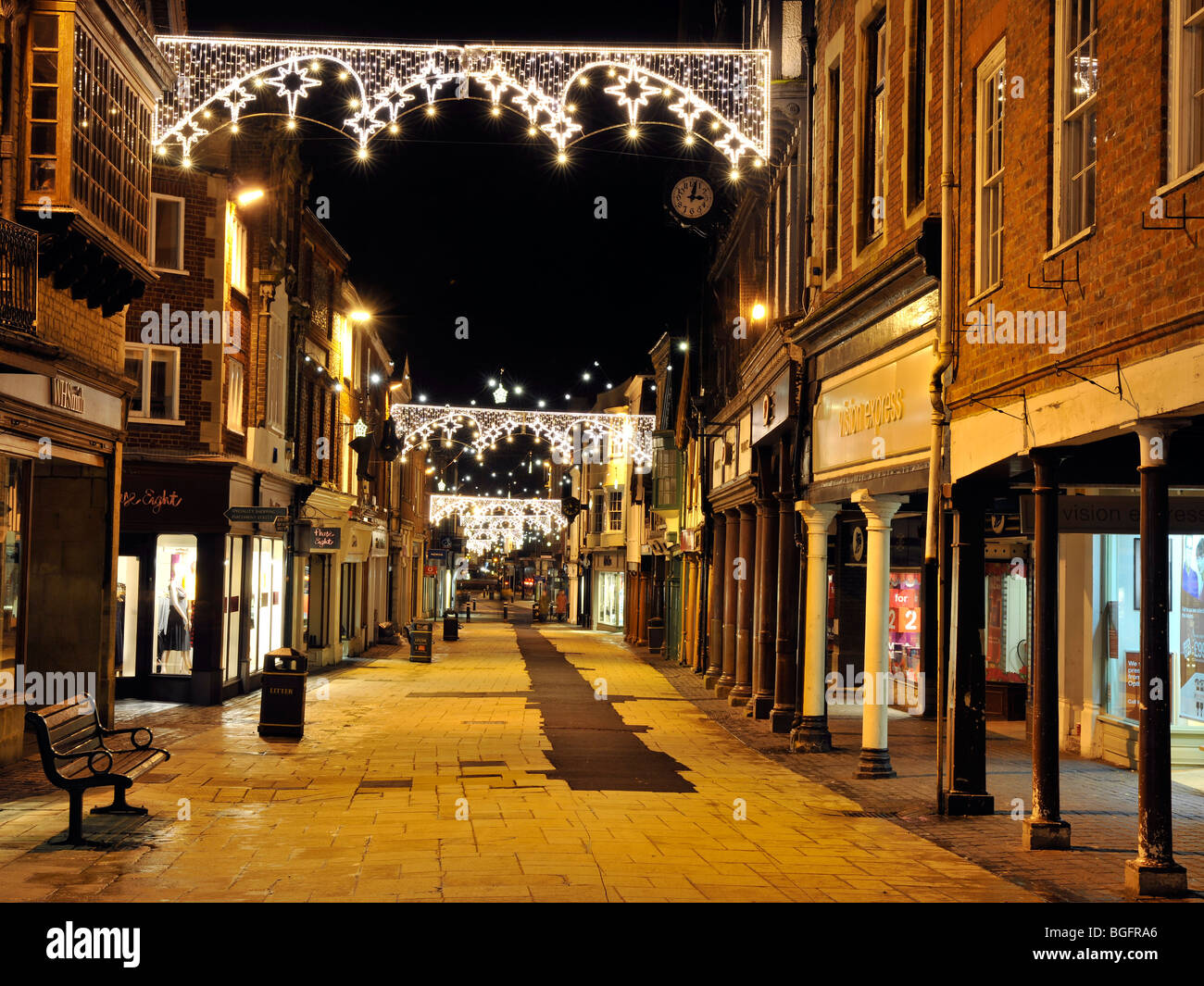 Christmas Lights in Winchester High Street, Winchester, Hampshire, England,  UK Stock Photo - Alamy