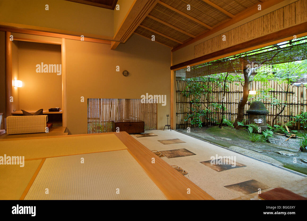 Tawaraya ryokan, Kyoto. A traditional Japanese style guest house. Japan Stock Photo Alamy