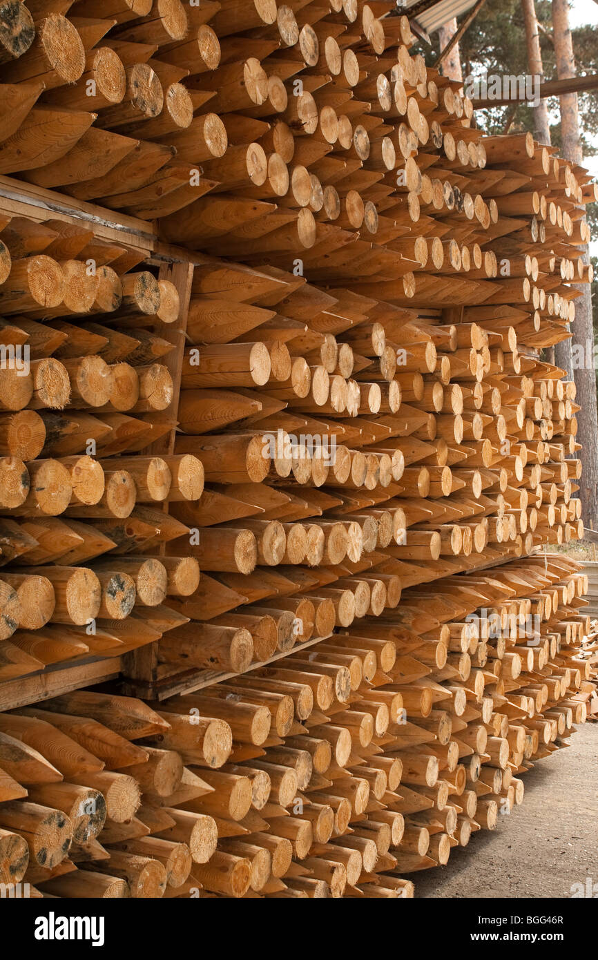 Wood and fencing supplies Stock Photo Alamy