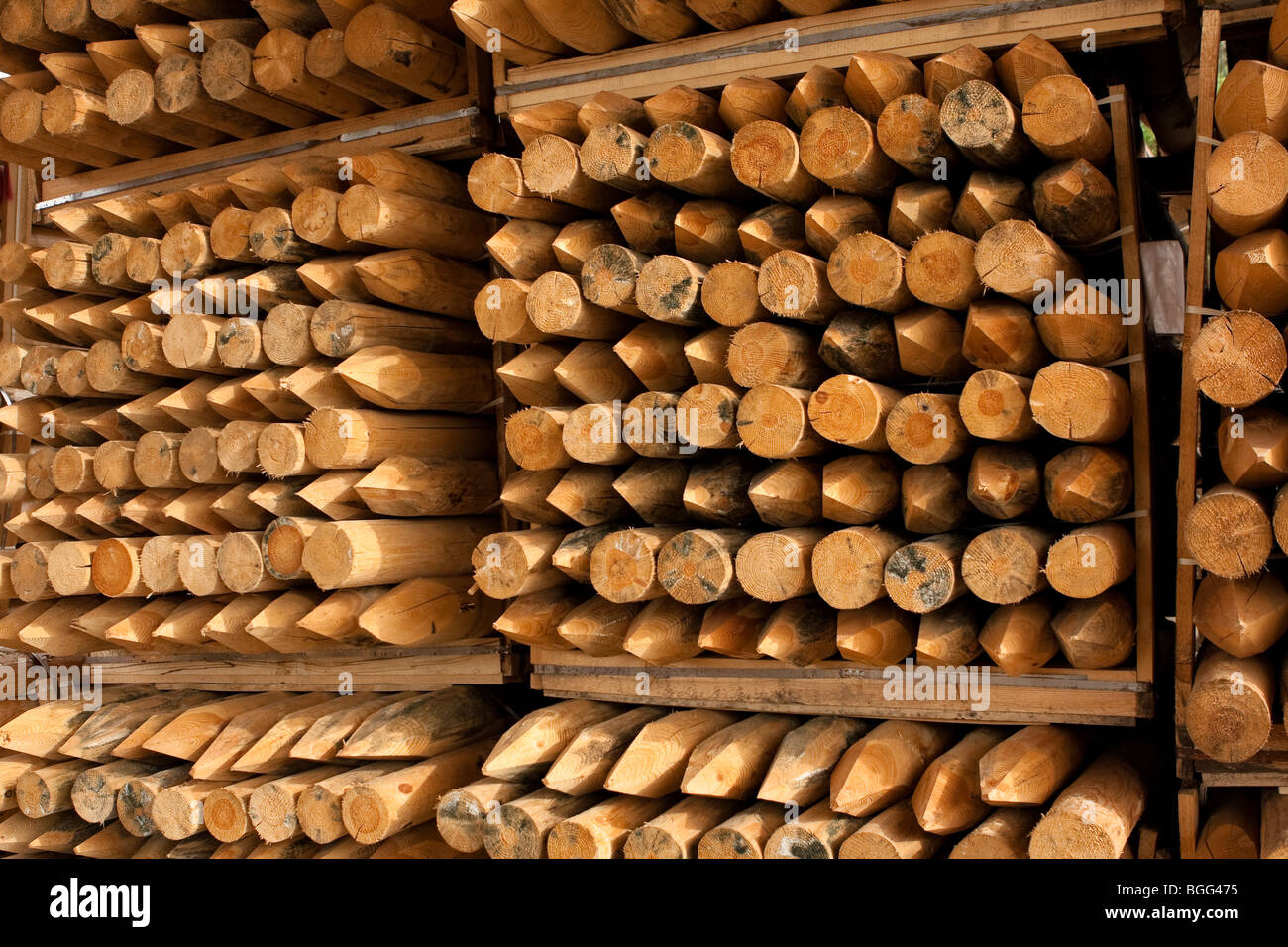 Wood and fencing supplies Stock Photo Alamy