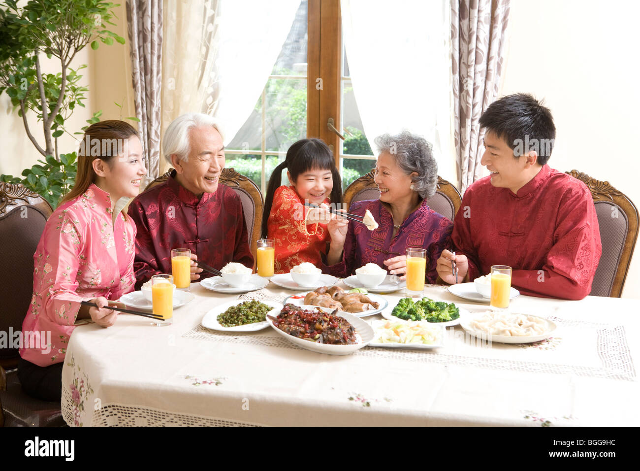 dress code for chinese new year dinner