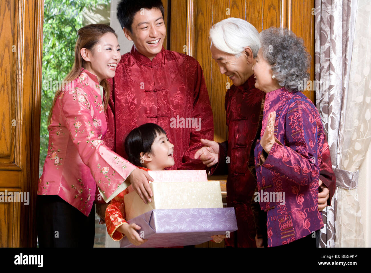 Family sending Chinese New Year gifts Stock Photo Alamy