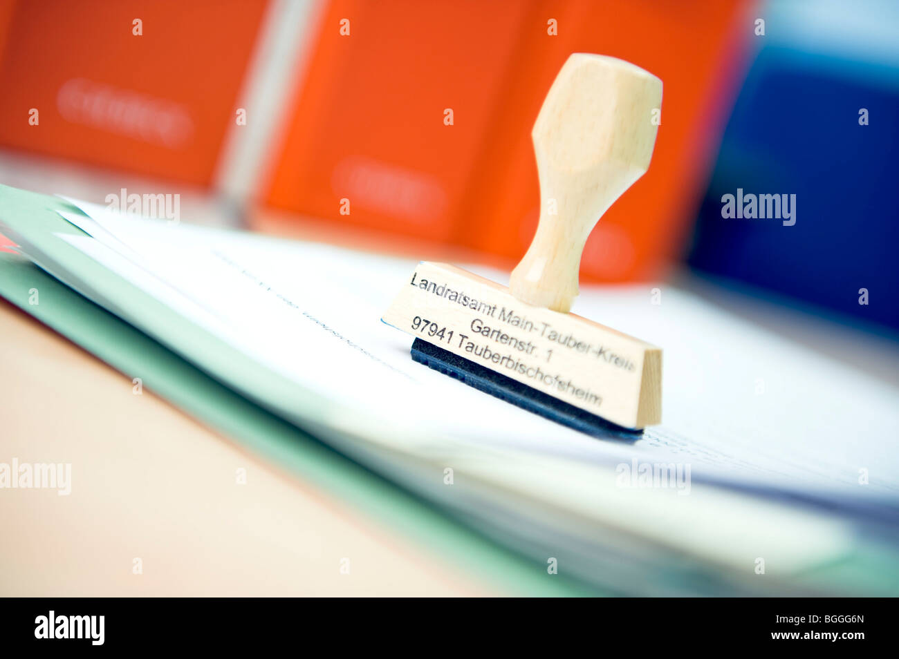 Stack of paper hi-res stock photography and images - Alamy